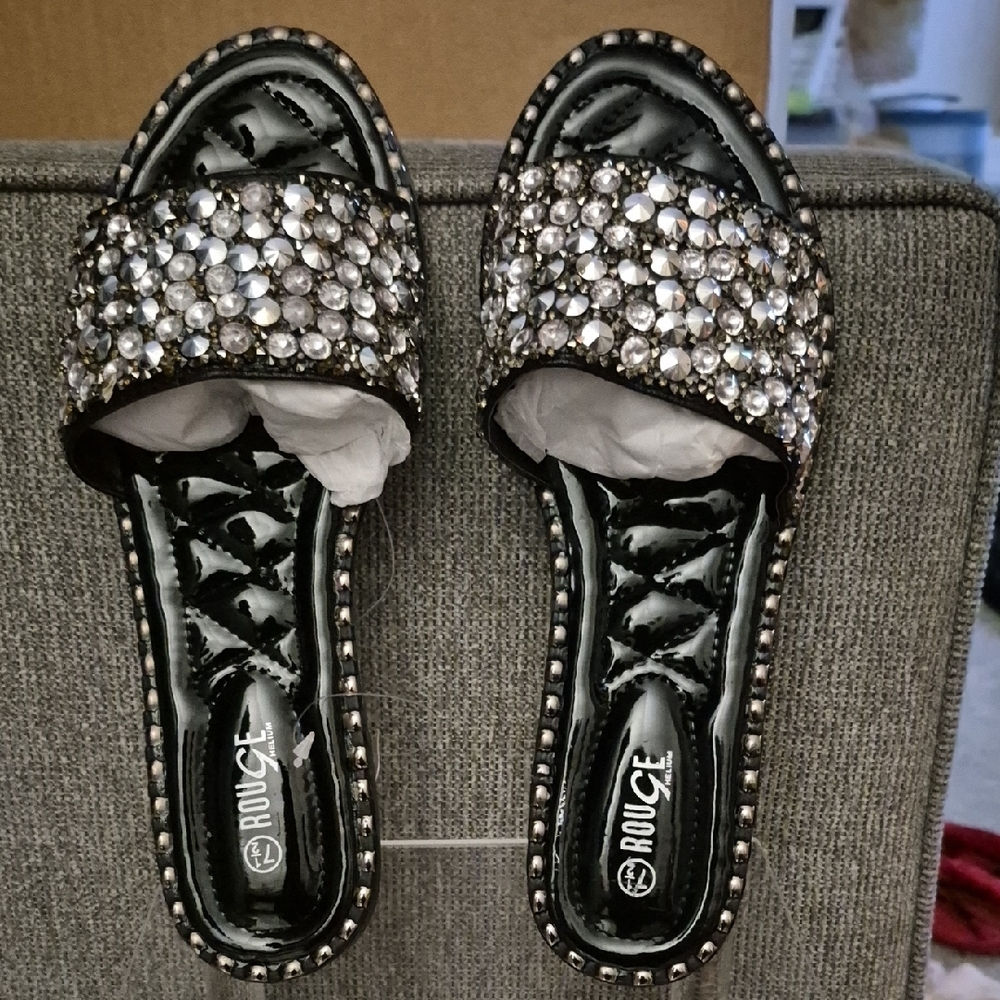 Rouge Helium Women's Black and Silver Embellished Slides